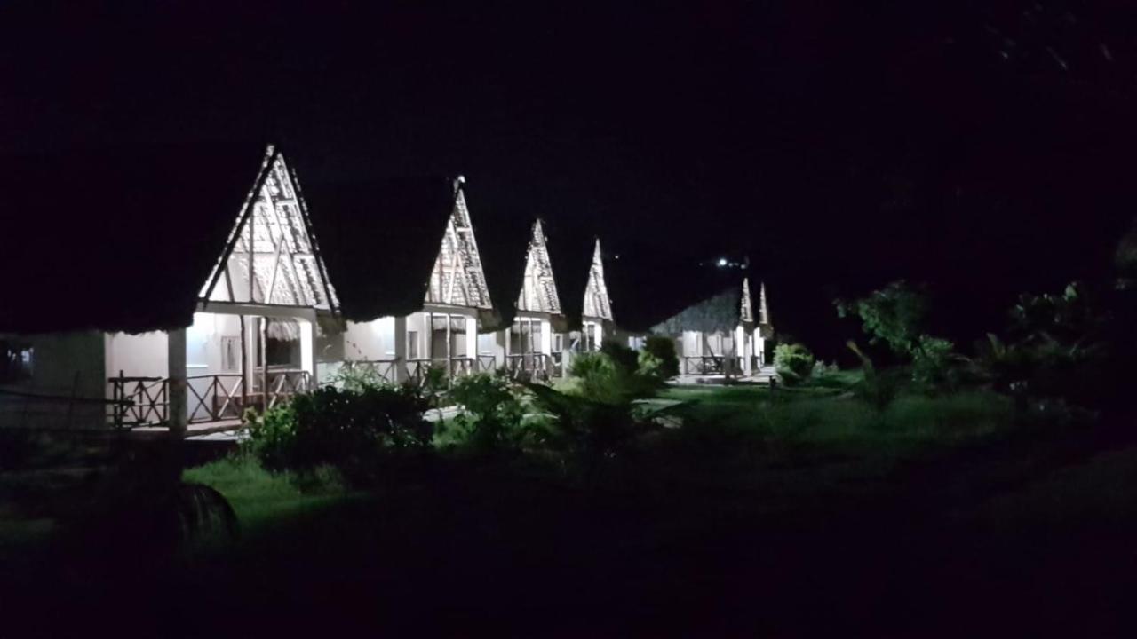 Sanjeela-Plage Coco Antsiranana Bagian luar foto