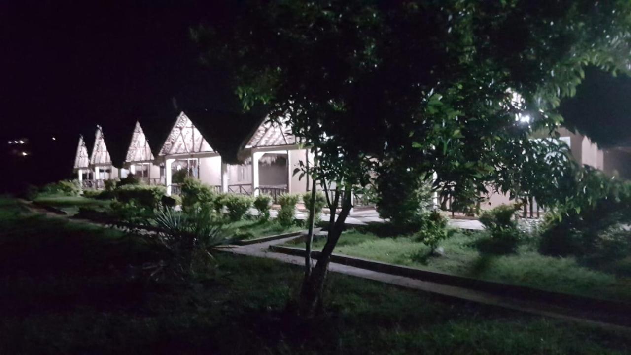 Sanjeela-Plage Coco Antsiranana Bagian luar foto