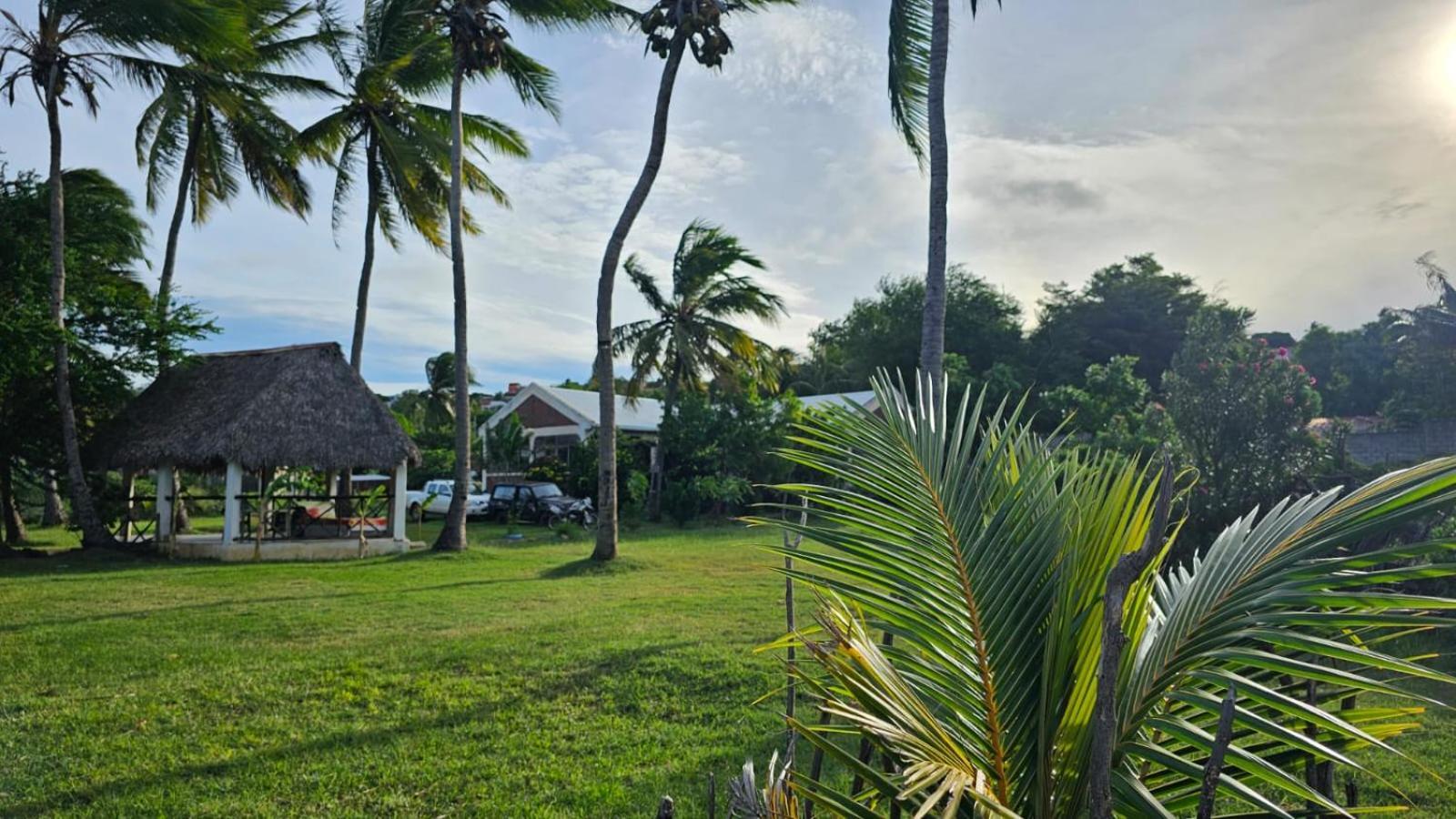 Sanjeela-Plage Coco Antsiranana Bagian luar foto