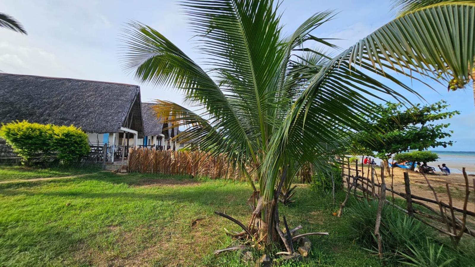 Sanjeela-Plage Coco Antsiranana Bagian luar foto